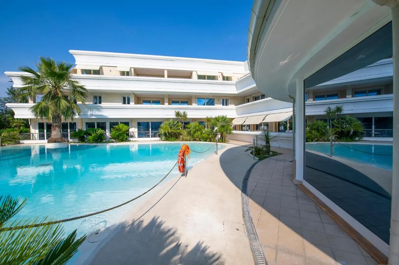 Apartman Sunlago House Lake Front & Pool Desenzano del Garda