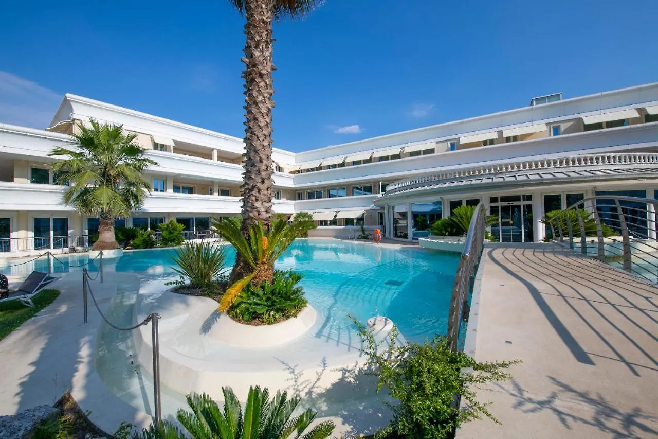 Sunlago House Lake Front & Pool Desenzano del Garda Apartman